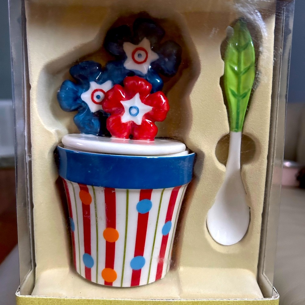 Villeroy & Boch Happy Flowers Mug